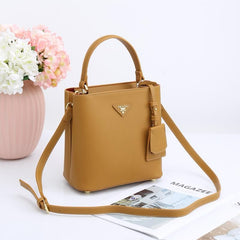 Elegant Structured Crossbody Bag(REBA009W)