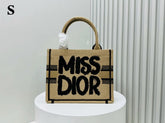 * The Miss Dior Bag (Simple and direct(AQBA009ZN)