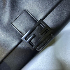 Fendi Baguette bag (JJBA009PO)