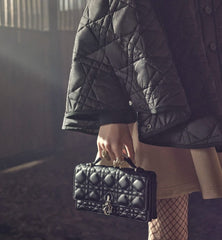 Elegant Quilted Leather Handbag (NNF0026)