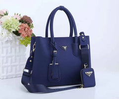 Prada Pebbled Leather Tote Bag with Strap (SABA009&F0026JJ)