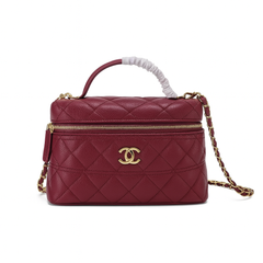 Mini Quilted Burgundy Handbag with Chain Strap (EQBA009)