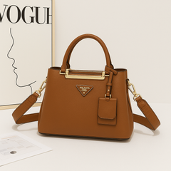 Chic  Pebbled Leather Satchel with Gold-Tone Accents (EEF0026)