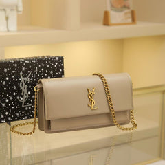 YSL  Leather Chain Bag – Iconic & Sophisticated (RRF026EY)