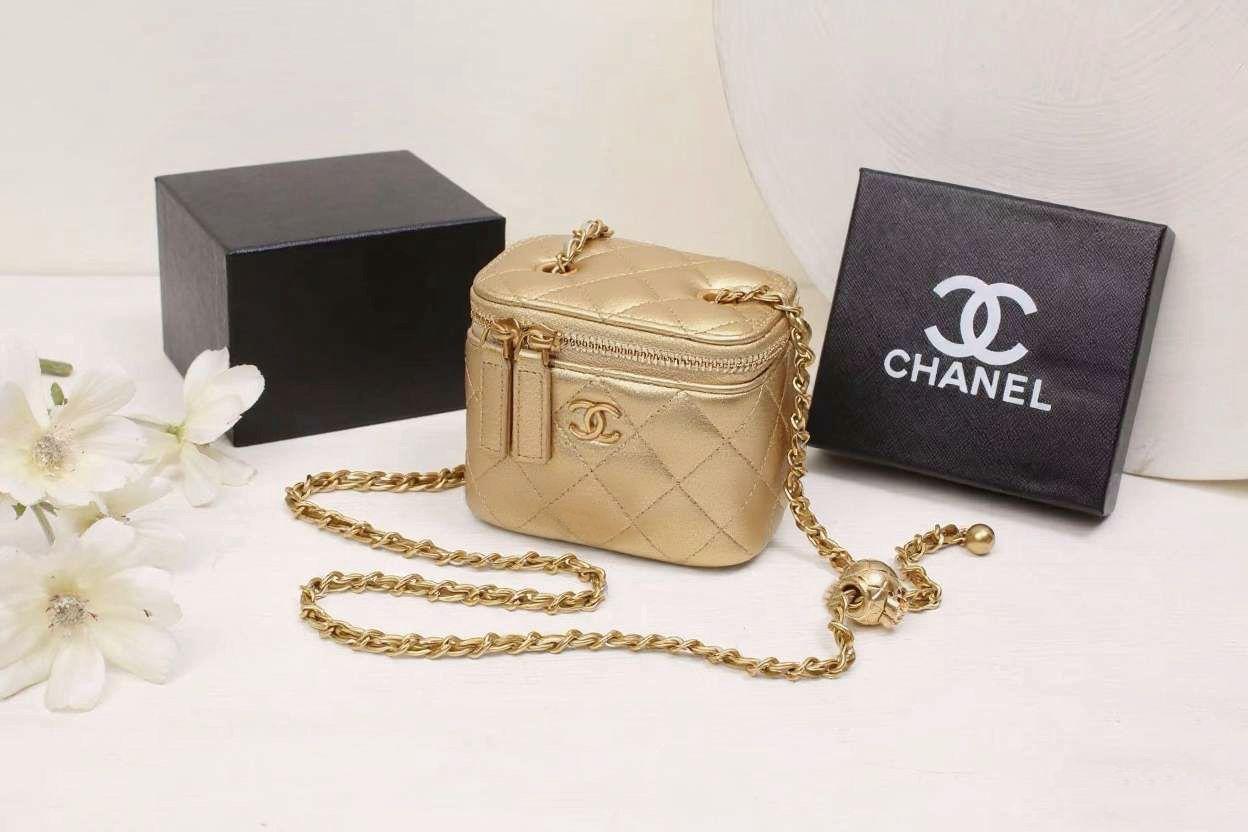 Mini Quilted Chanel Vanity Bag (RKBA009HJ)