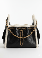 Chanel Winter interlocking (FTCA049HH)