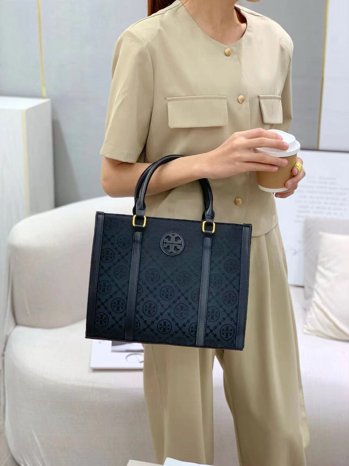 Tory Burch Canvas and Leather Tote Bag (NMBA009)