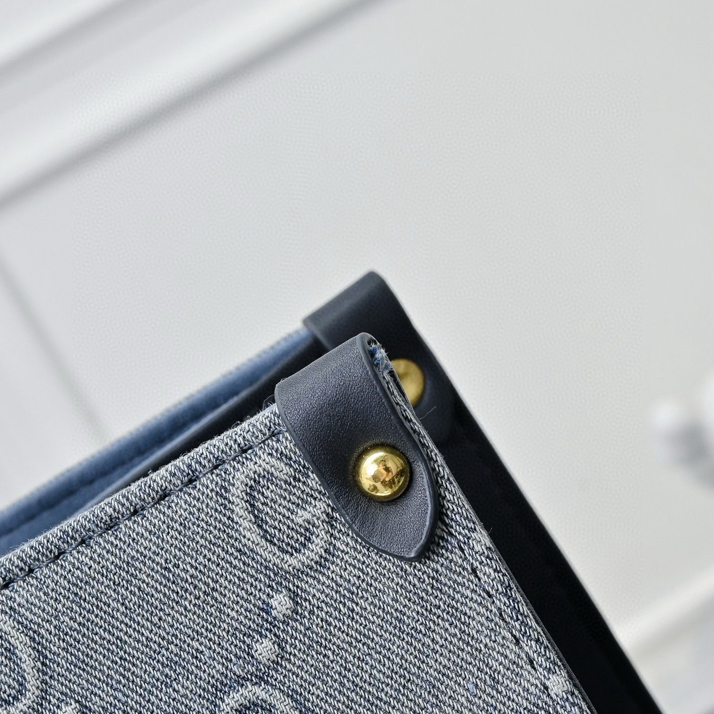GreyTote Bag with Dark Leather Handles (EEBA009OP)