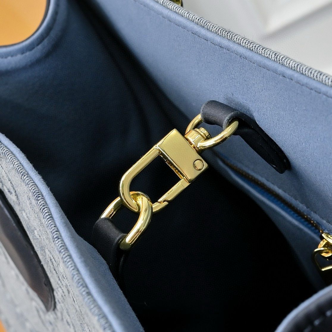 GreyTote Bag with Dark Leather Handles (EEBA009OP)