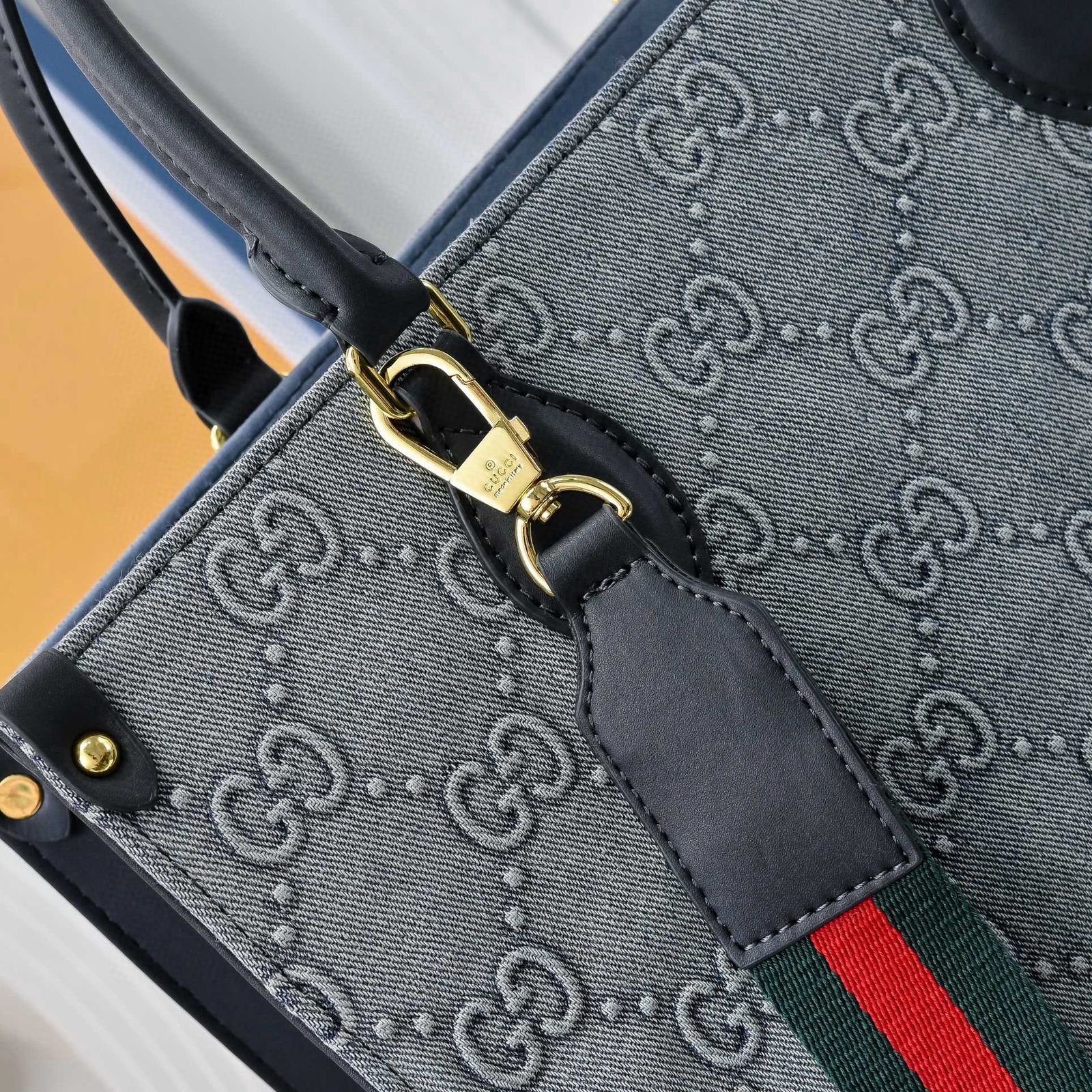 GreyTote Bag with Dark Leather Handles (EEBA009OP)