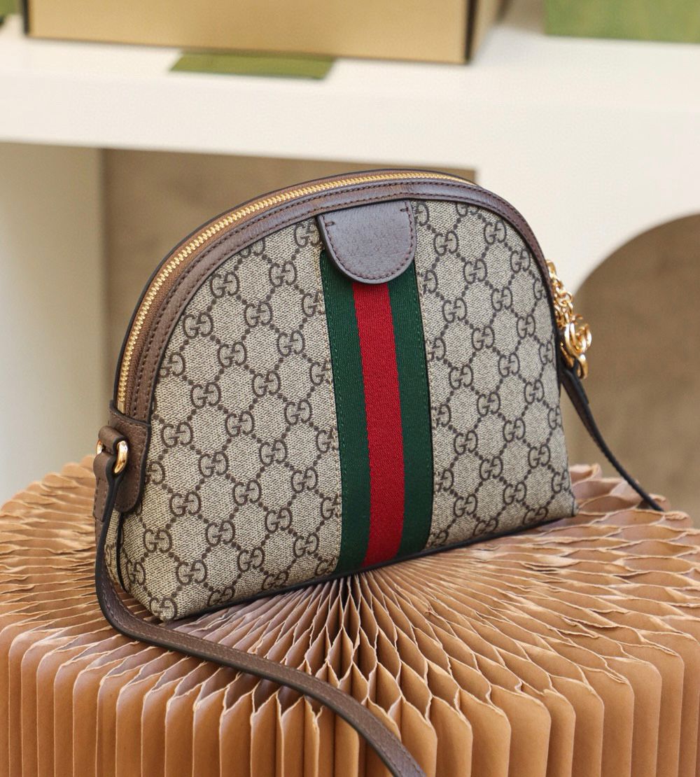 Gucci GG Supreme Web Shoulder Bag Display (KJBA009YY)