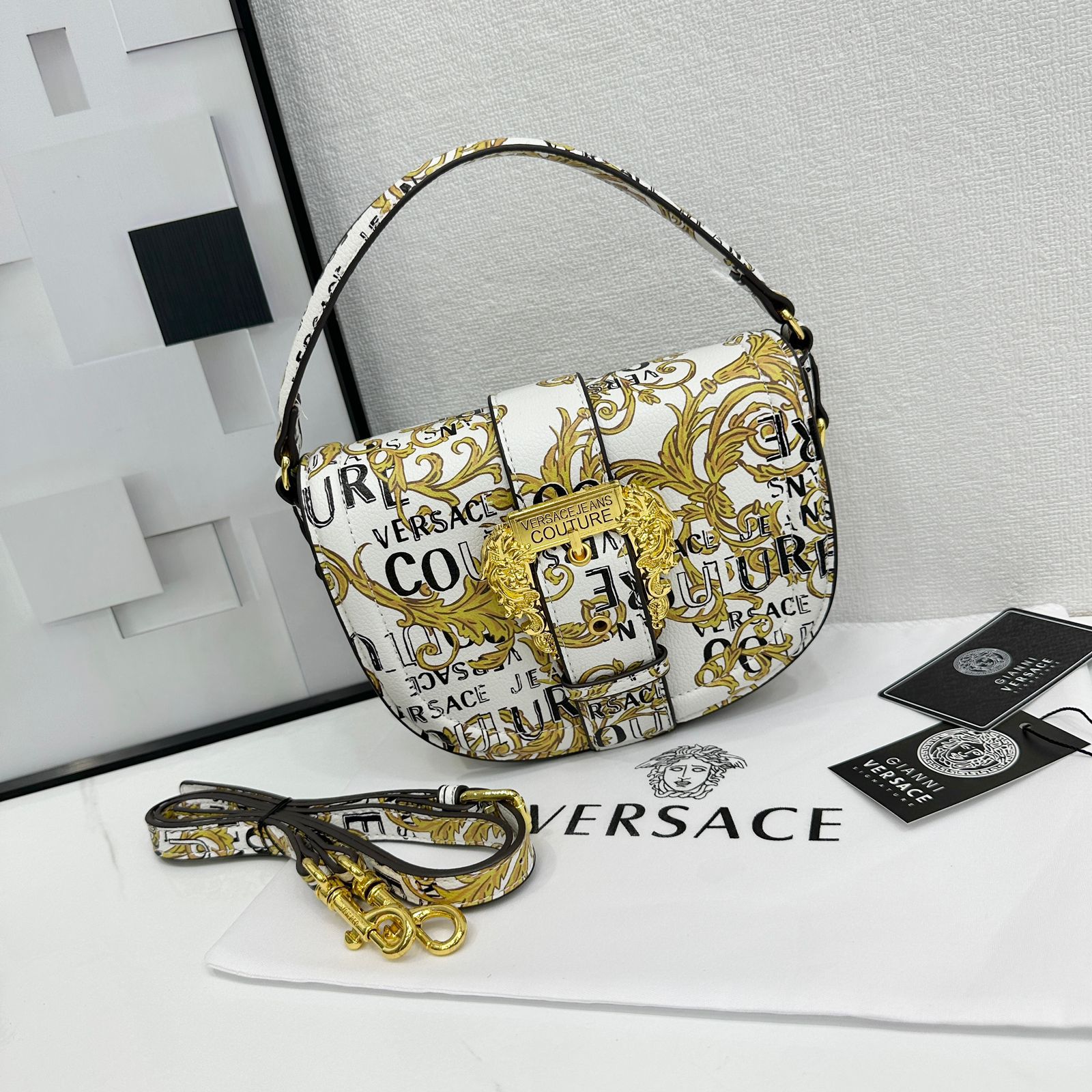 The Versace Couture Lion Head Bag (FRBA009KR)