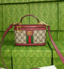 The Gucci Ophidia GG Supreme Bag (KIBA009SD)