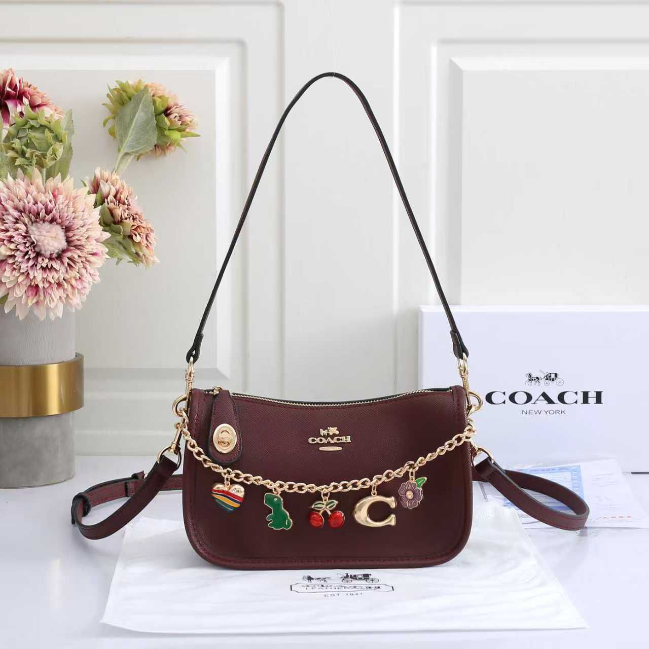 Coach Shoulder Bag (TLCA050LJ)