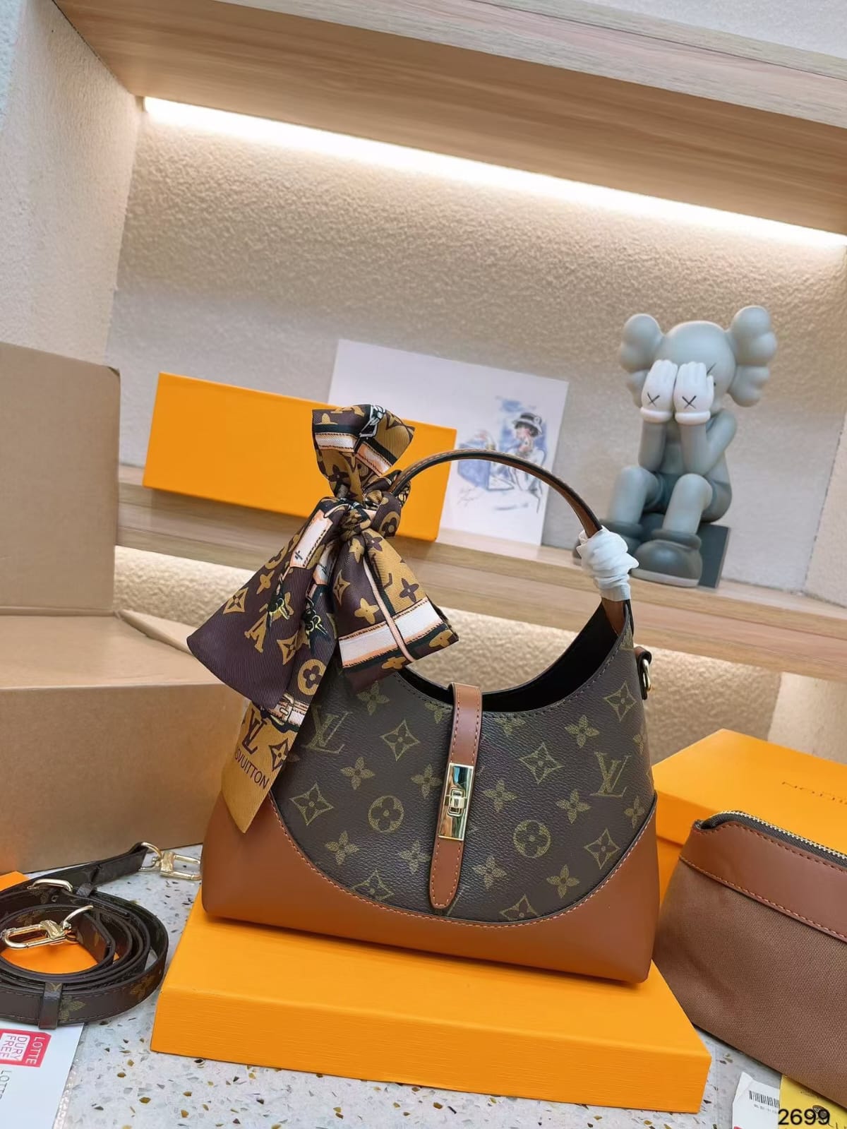 Saint Laurent style is a shoulder (GFF026LL)