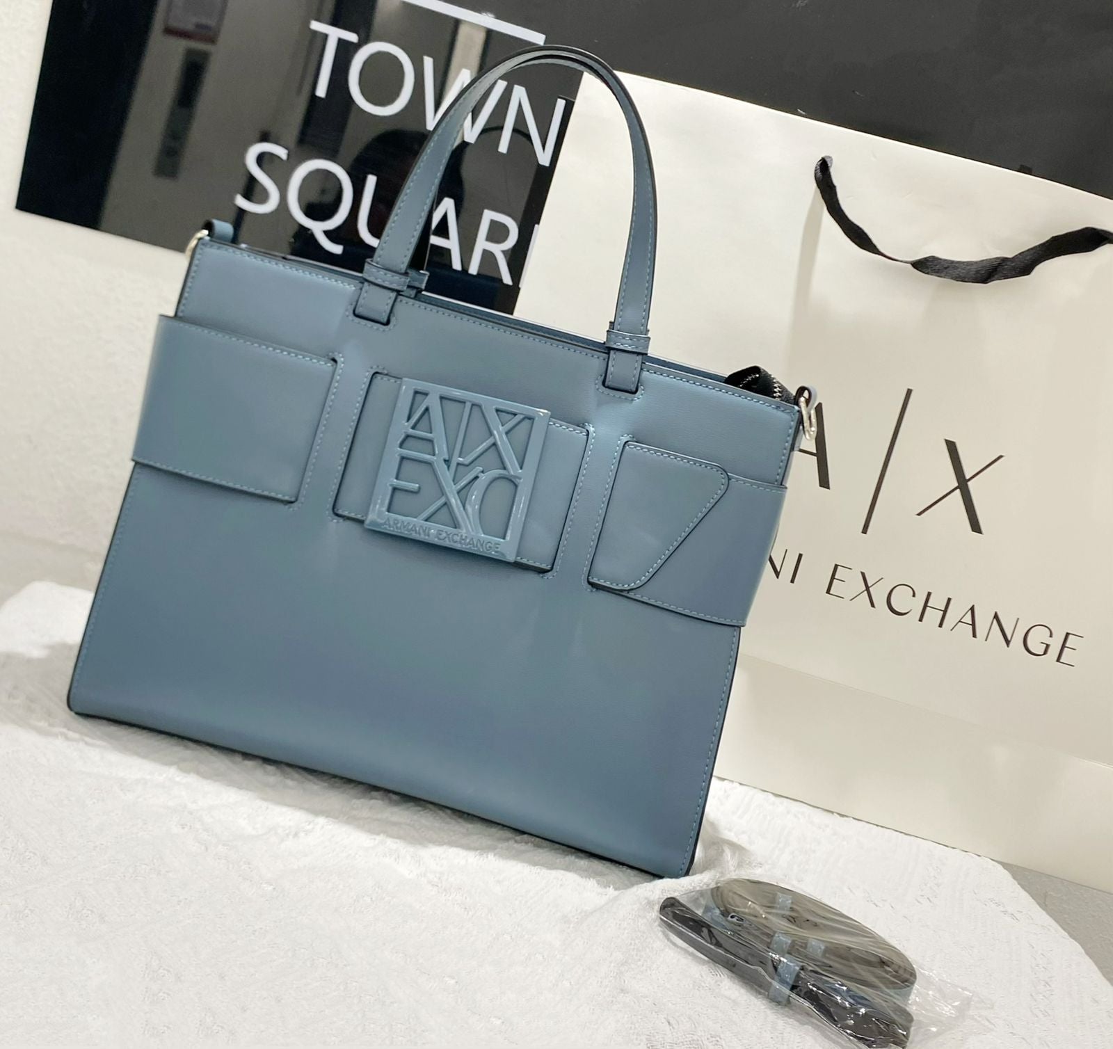 Armani Exchange (A|X) tote bag (TQBA009TF)