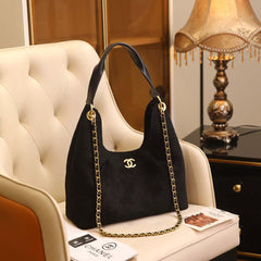 Chanel Hobo Medium Shoulder Bag with Chain (EABA091KR)