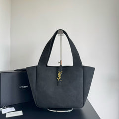 Saint Laurent, a design known for its "East/West"(HHBA009LL)