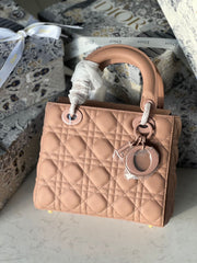 Dior Lady Dior Carnage Handbag (HHBA009V)