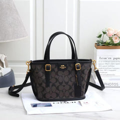 Coach Mollie Tote 25 in Signature Canvas (HHBA009PT)