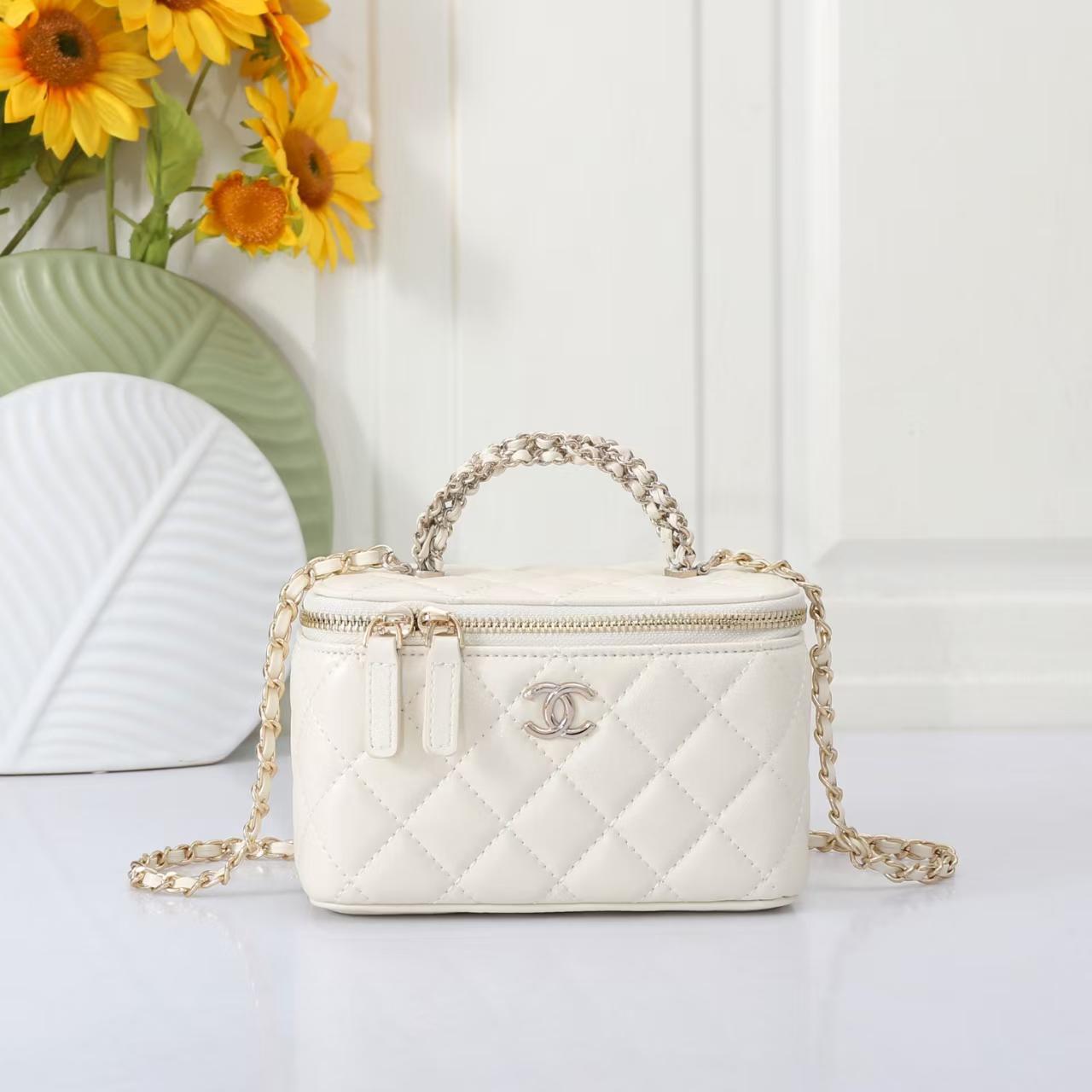 Chanel-Inspired Quilted Vanity Bag – Soft  with Gold Chain (RYCA049AW)