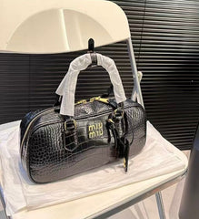 Crocodile-Embossed  Leather Handbag (GHBA009J)