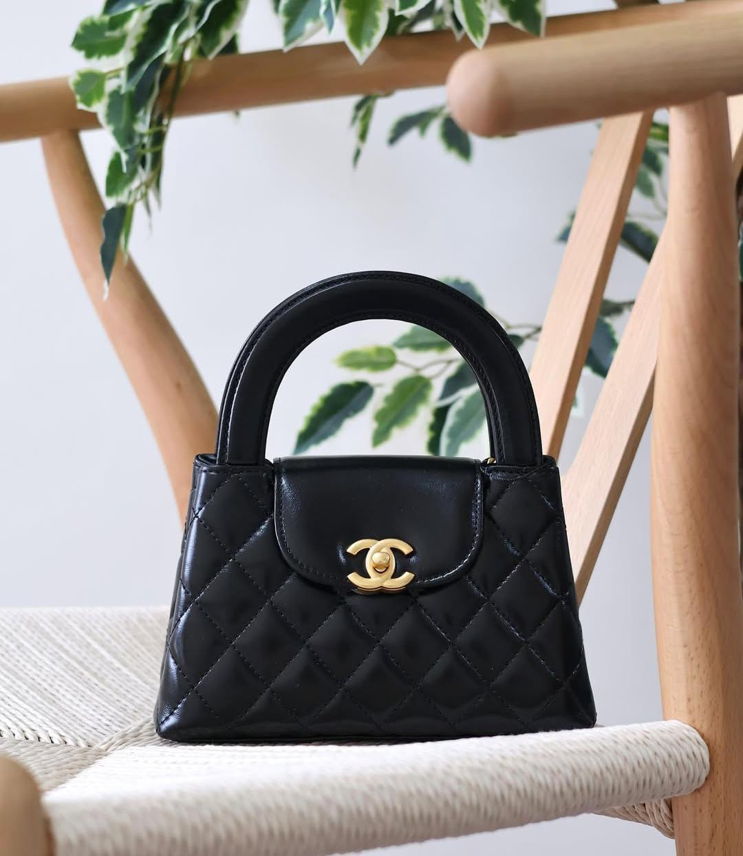 Elegant  Quilted Top Handle Bag (RJBA070GX & (GDCA049YW)